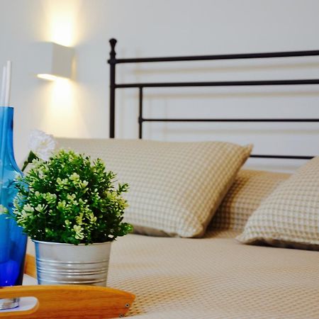 Il Bottone Al Duomo Bed & Breakfast กาเอตา ภายนอก รูปภาพ