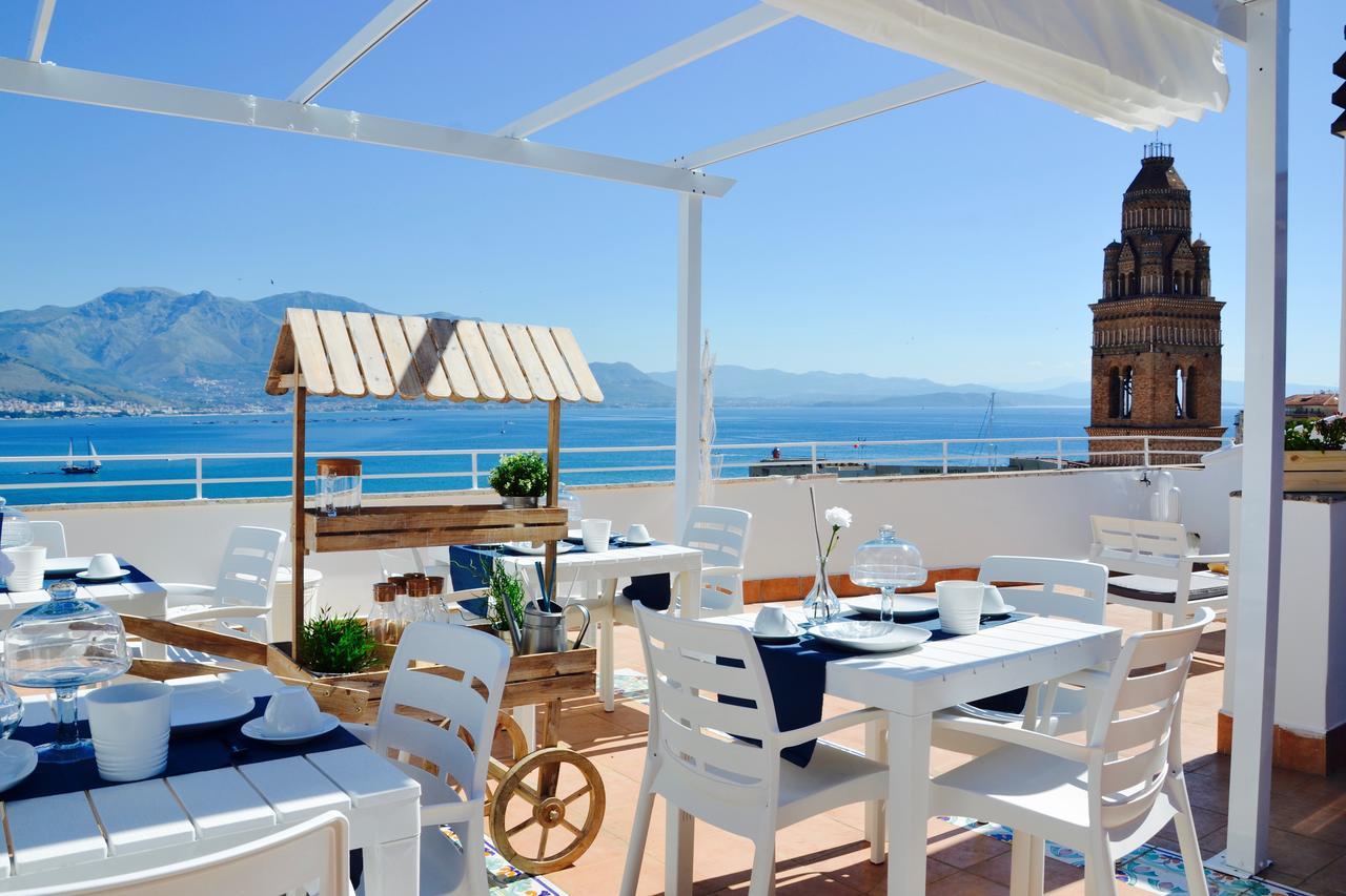 Il Bottone Al Duomo Bed & Breakfast กาเอตา ภายนอก รูปภาพ