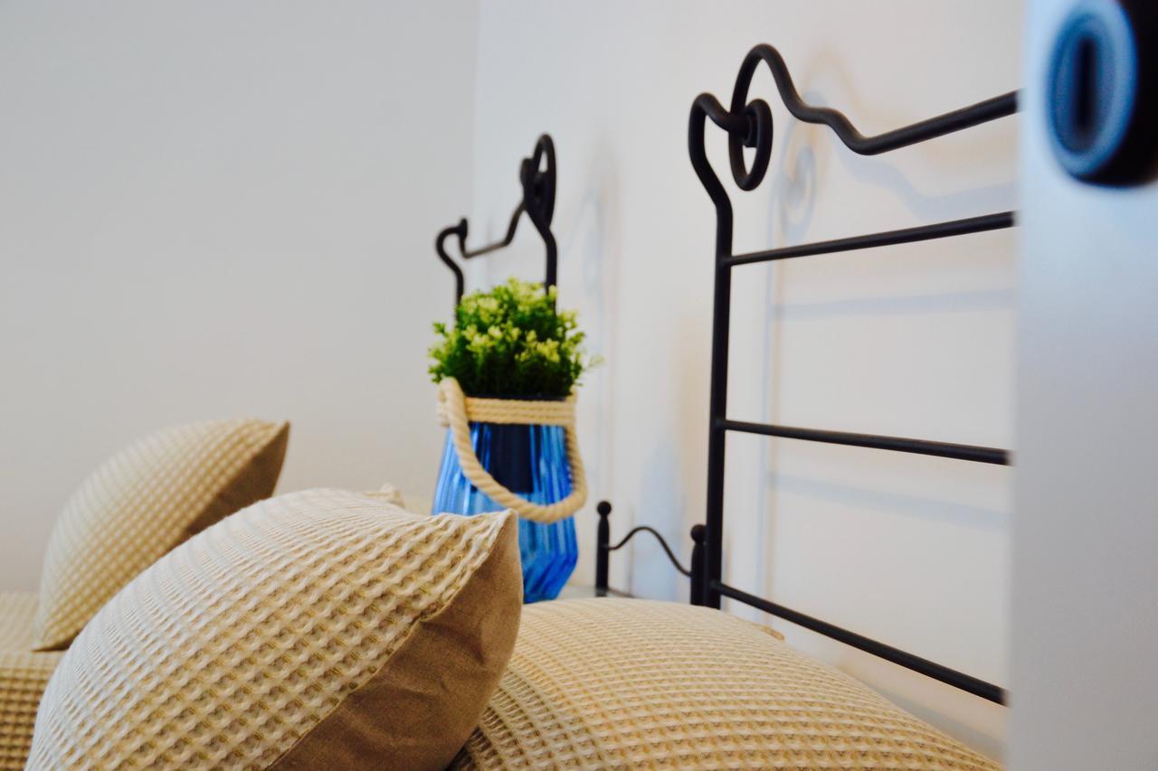 Il Bottone Al Duomo Bed & Breakfast กาเอตา ภายนอก รูปภาพ